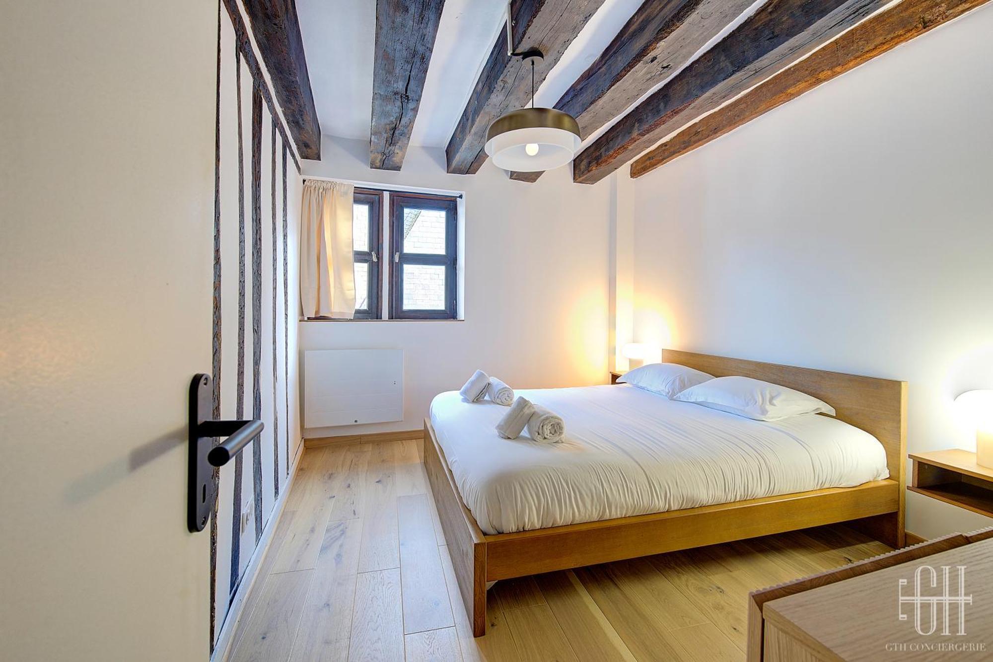 Appartement Avec 2 Chambres, Bureau Et Wifi Fibre Tours Extérieur photo