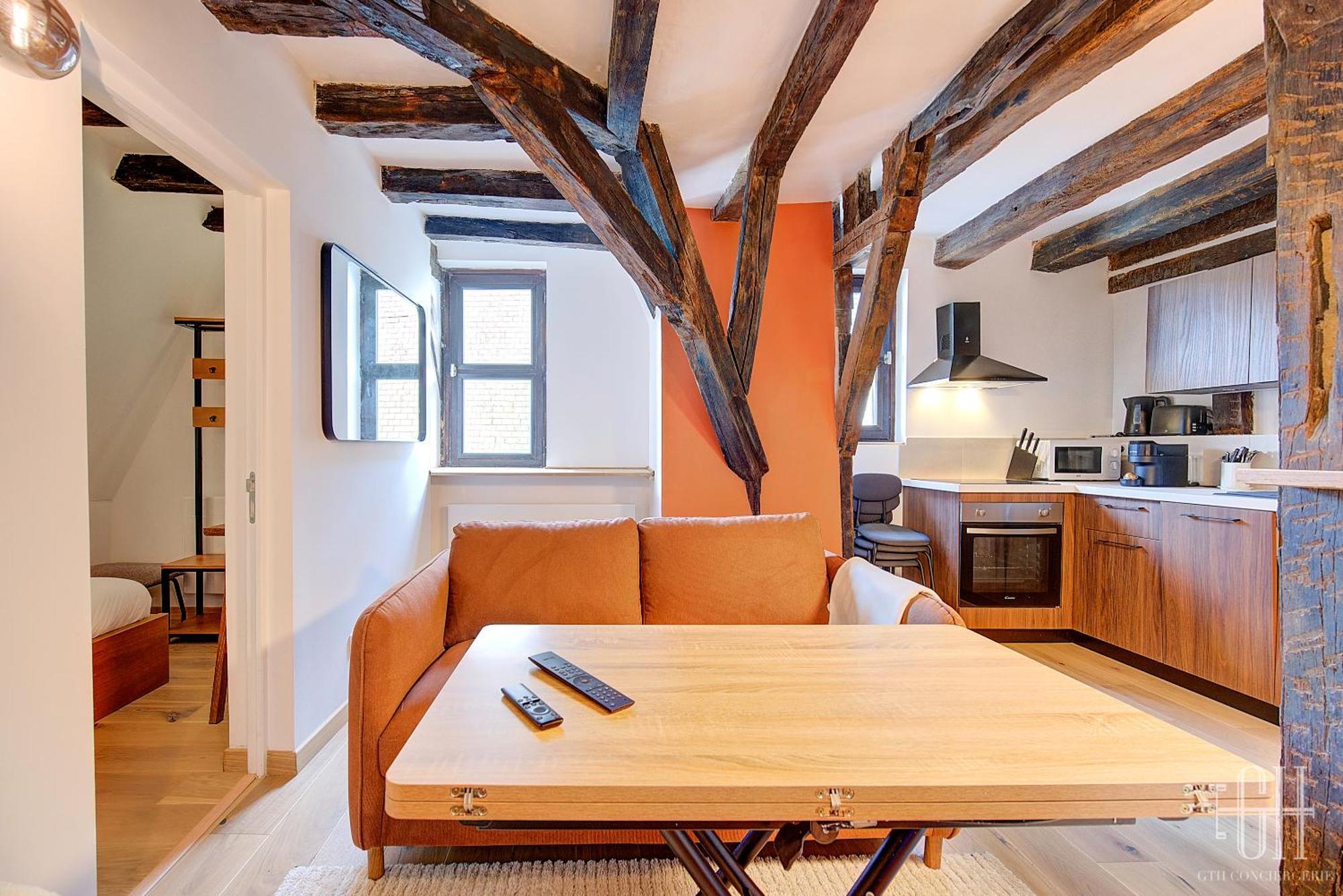 Appartement Avec 2 Chambres, Bureau Et Wifi Fibre Tours Extérieur photo