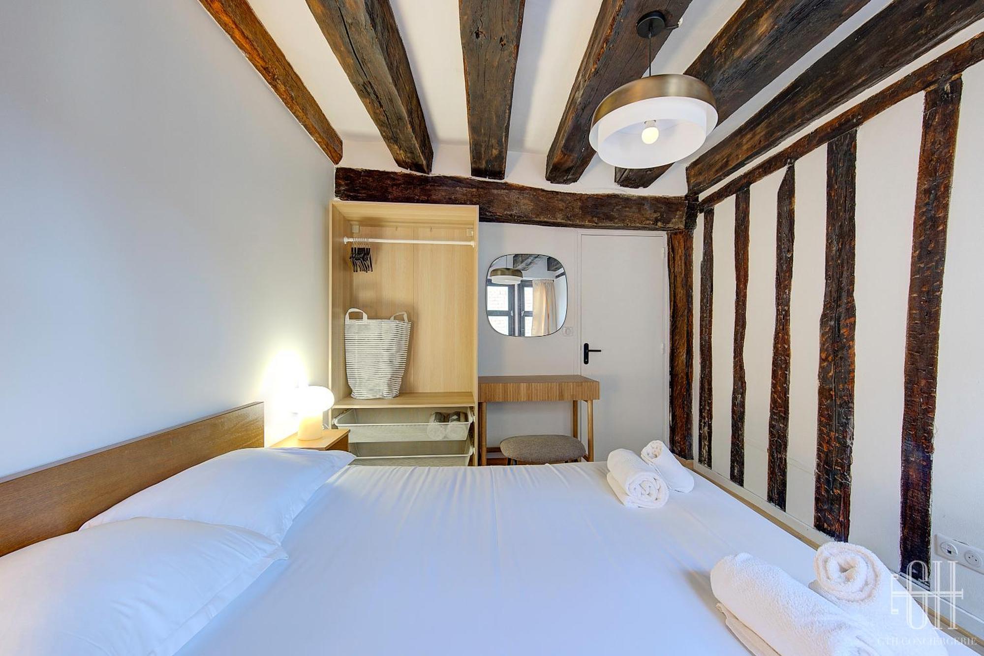 Appartement Avec 2 Chambres, Bureau Et Wifi Fibre Tours Extérieur photo